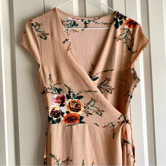 Floral Wrap Dress - Picture 3 of 10